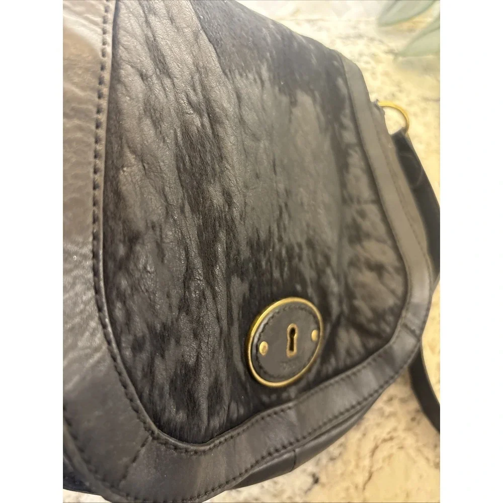 BTG FOSSIL REISSUE Black Leather Flap Calf Hair Crossbody Purse Saddle Bag READ